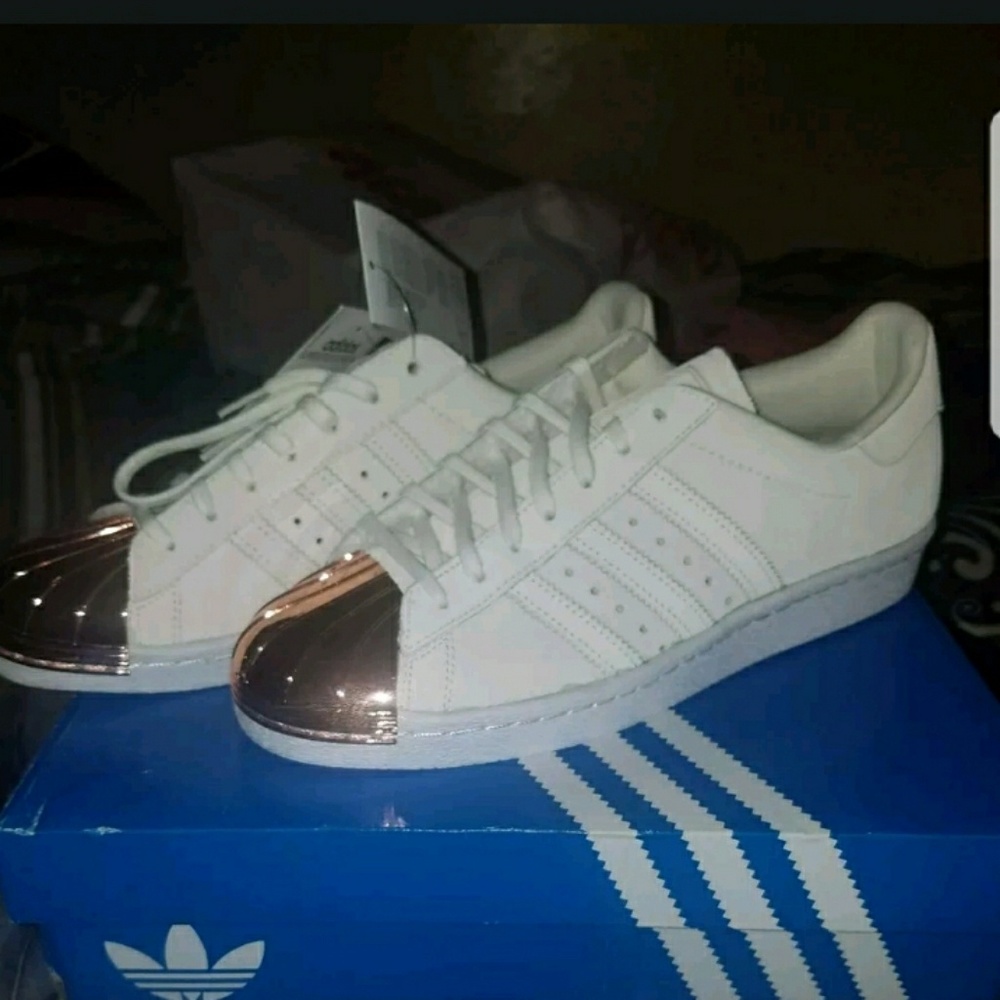 Adidas superstar 80's metal cap toe. SZ 10.5
